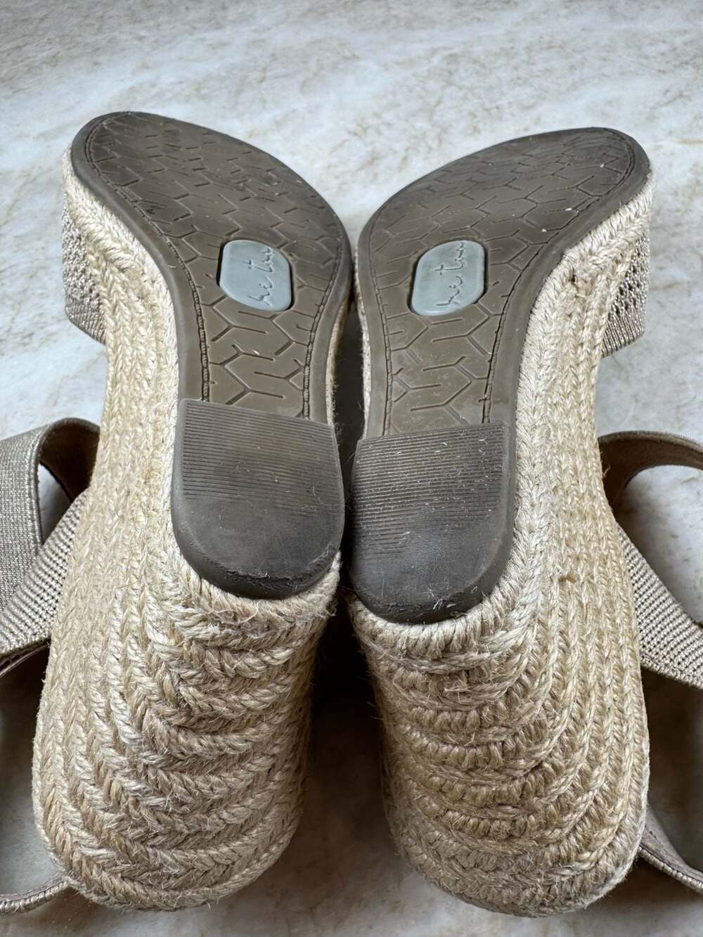 Me Too Blair Espadrille Wedge Sandals Gold Metallic Knit Womens 8.5 M - Picture 11 of 14
